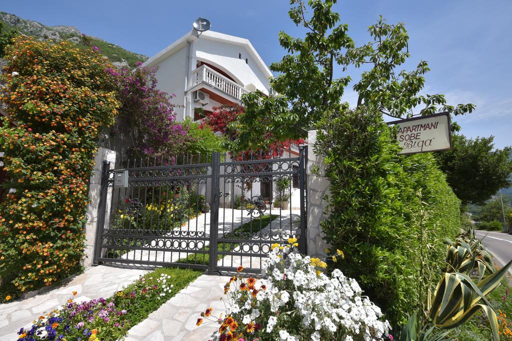 Apartments Biga Donji Morinj Exterior foto